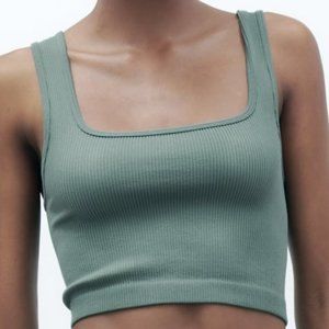 ZARA GREEN SEAMLESS TOP
